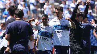 “Hace un mes no me responden”: Figura de U Católica sorprende al poner en jaque su continuidad