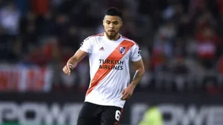 Paulo Díaz consiguió pasaje para viajar a Argentina y este sábado se reintegra a River Plate