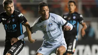 Lucas Barrios: Para mí, Aníbal Mosa es un “mata ídolos”