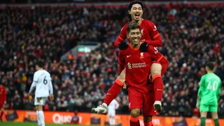 Liverpool no extrañó a Mané y Salah al vencer con categoría a Brentford en la Premier League