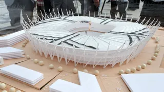 ¿Parar o seguir jugando allí? Jorge Almirón dio su opinión de qué hacer en la construcción del nuevo Monumental