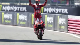Francesco Bagnaia conquistó el Gran Premio de Gran Bretaña en el MotoGP