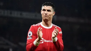 Cristiano Ronaldo llegó a la Ciudad Deportiva del United junto a su representante