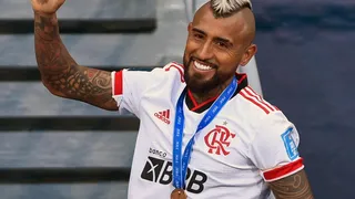 Prensa brasileña destacó desempeño de Vidal ante Al Ahly: Aprovechó la oportunidad