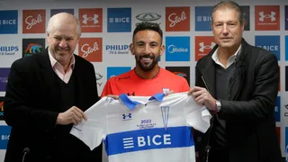 Mauricio Isla sobre la Generación Dorada: No les he preguntado cuándo van a volver al fútbol chileno