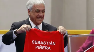 Las encontradas reacciones sobre el anuncio de Piñera por candidatura mundialista de Chile