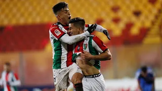 La U cayó ante Palestino con gol en los descuentos y perdió terreno en la parte alta