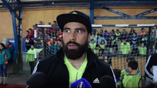 Claudio Bravo: Extraño a la Roja, pero si vuelvo echaré de menos trabajar con niños