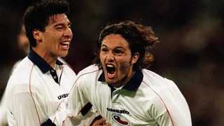Revive el golazo de Olarra en el triunfo de Chile sobre España en Sydney 2000