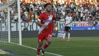 Héber García puso la sorpresa en el Monumental y decretó la ventaja de Curicó sobre Colo Colo
