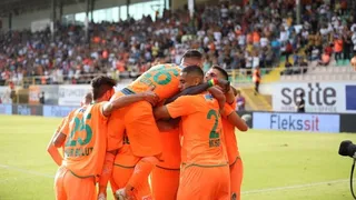 Junior Fernandes fue figura en goleada de Alanyaspor sobre Rizespor