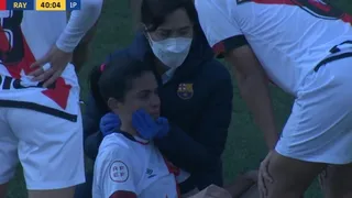 ¡Otra vez! Jugadoras de Rayo Vallecano debieron ser atendidas por médicos de equipo rival