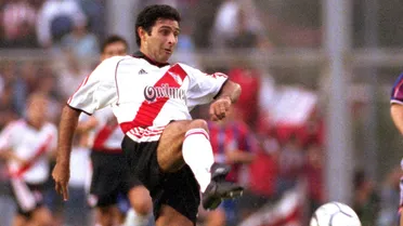 Leonardo Astrada pide a River no confiarse ante Colo Colo ya que “corre el riesgo de quedar eliminado”